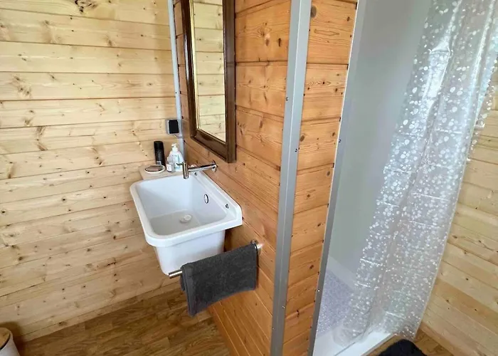 Bauernhof Glamping Mit Alpakas Und Ziegen 公寓